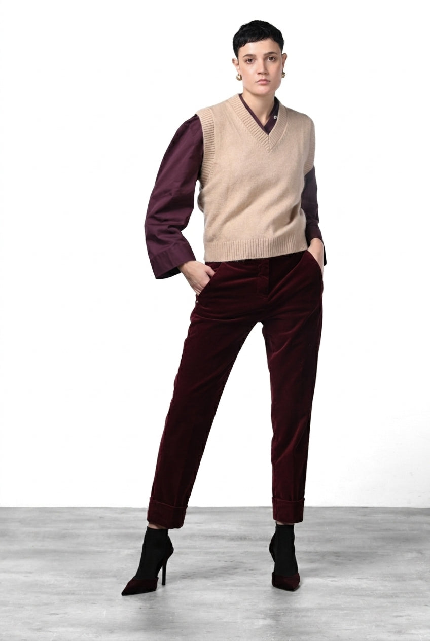 New York Carrot Damen-Chinohose aus glattem Samt, Carrot Fit ①