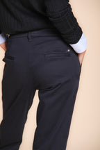 Foto 2 New York Carrot pantalone chino donna in gabardina carrot fit