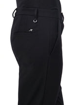 New York Carrot women’s chino pants in technical jersey with carrot fit ①
