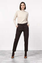 Pantalon chino femme New York Carrot en satin avec carrot fit ①
