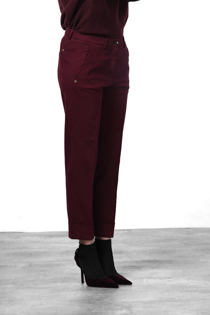 New York Carrot women’s chino pants in satin with carrot fit ①