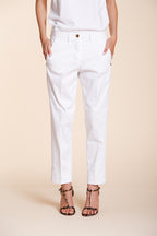 New York Carrot Damen Chino Hose aus Stretch-Satin carrot fit ①