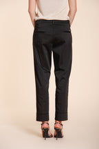 New York Carrot Damen Chino Hose aus Stretch-Satin carrot fit ①