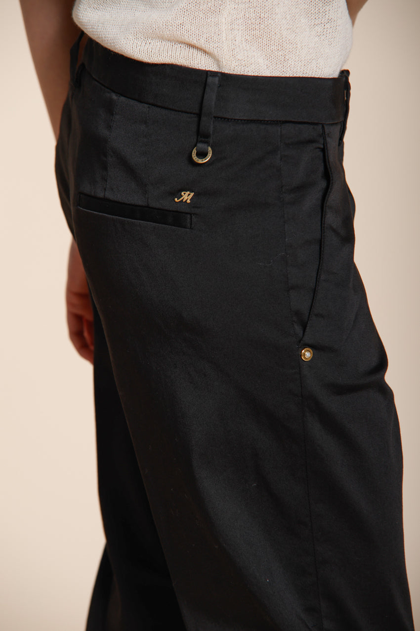 New York Carrot Damen Chino Hose aus Stretch-Satin carrot fit ①