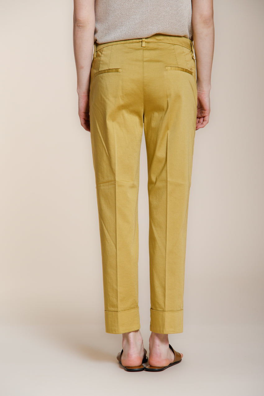New York Carrot women's chino pants in stretch satin carrot fit ①