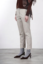New York Carrot Chinohose für Damen aus Baumwoll- und Wollgabardine mit carrot fit ①

