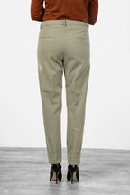 New York Carrot Chinohose für Damen aus Baumwoll- und Wollgabardine mit carrot fit ①