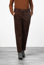New York Carrot Chinohose für Damen aus Baumwoll- und Wollgabardine mit carrot fit ①
