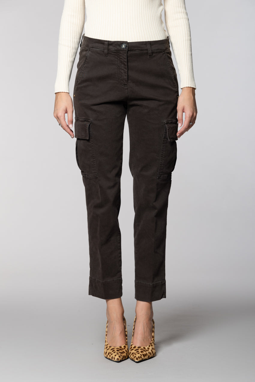 Marlene Cargo pantalon cargo femme en gabardine carrot fit