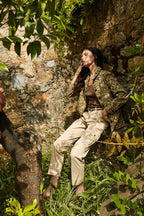 Marlene Cargo pantalon cargo femme en twill léger stretch carrot fit