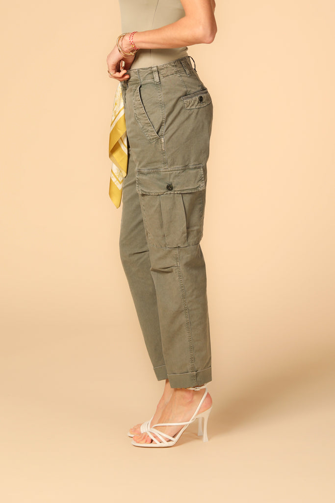 Image 2 de  Pantalon cargo pour femme modèle Judy Archivio W de Mason's en vert militaire, relaxed fit