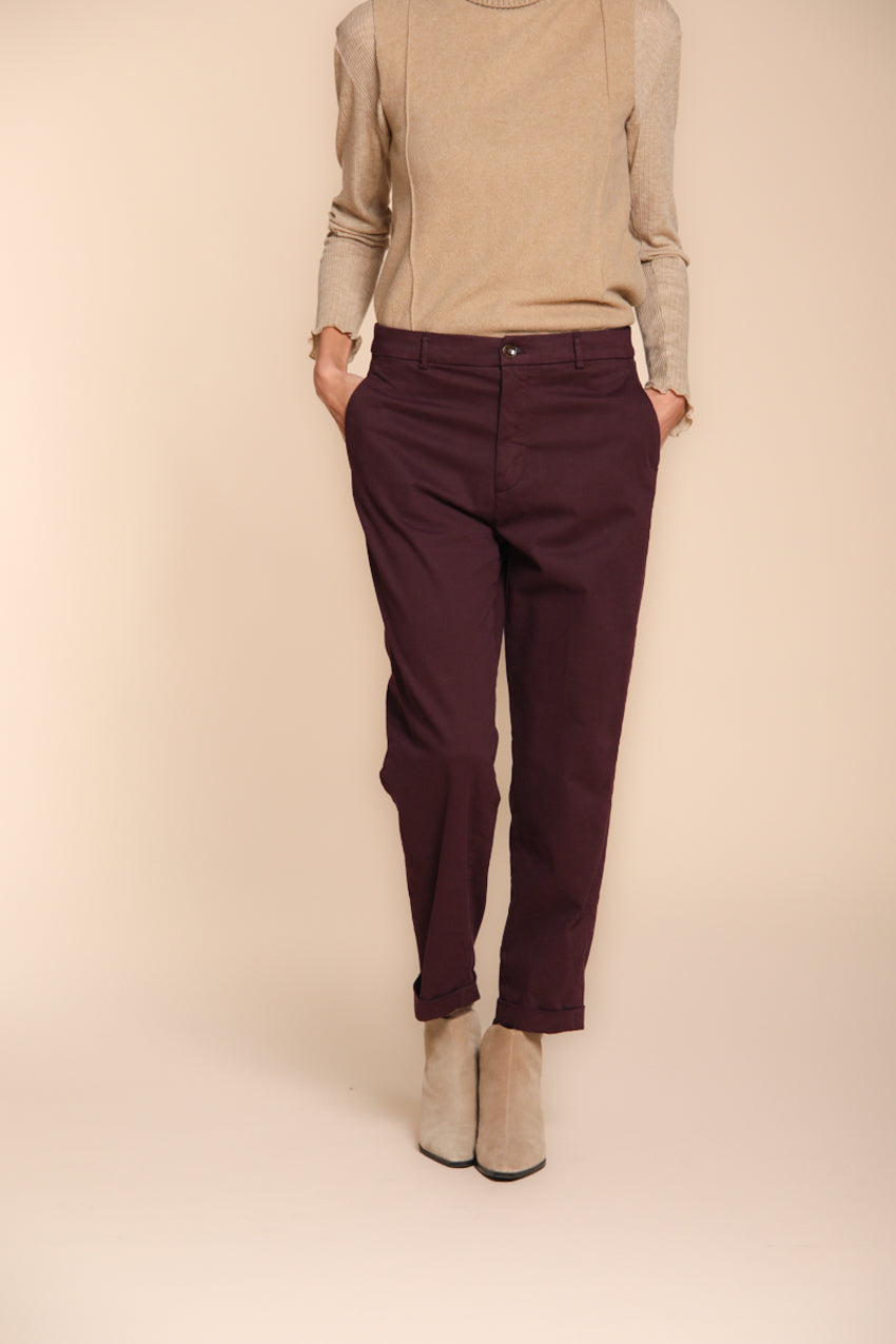 Foto 1 New York Cozy pantalone chino donna in gabardina carrot fit