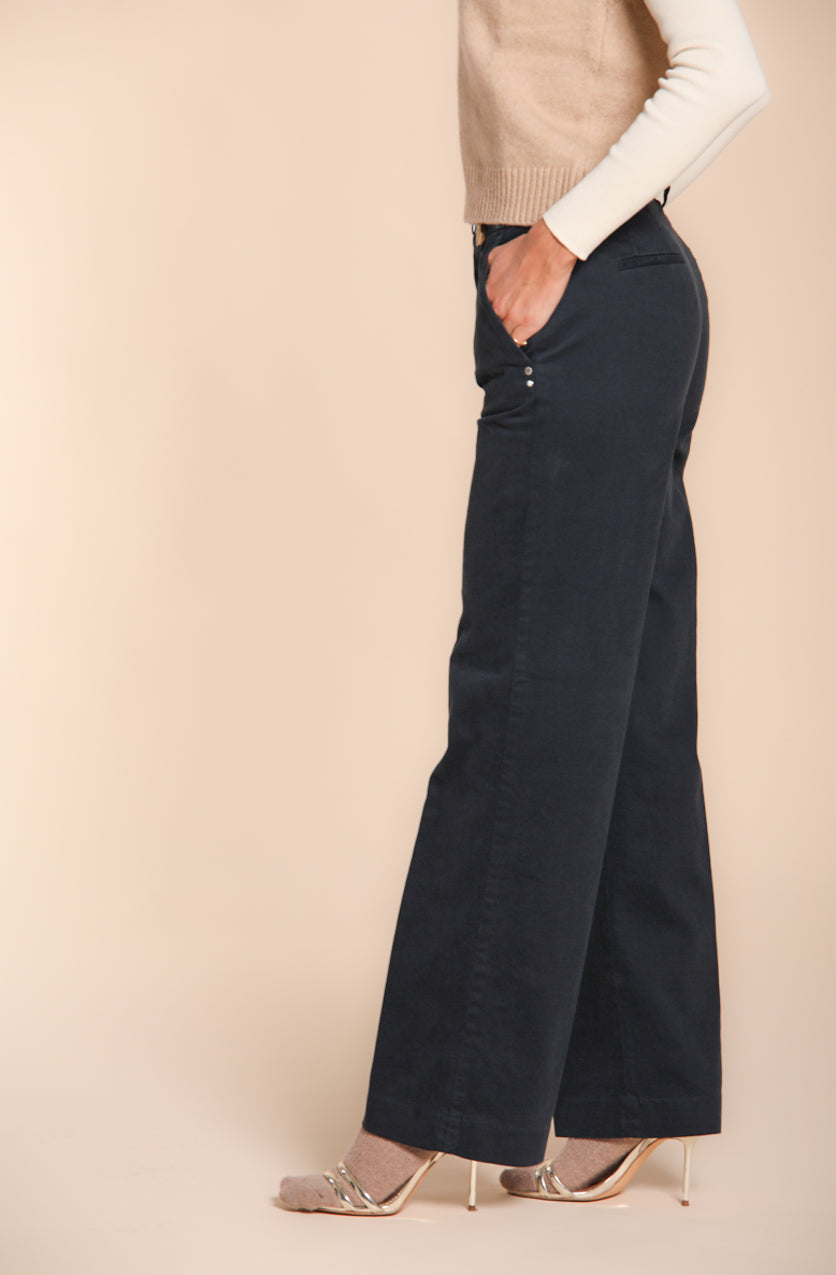 Foto 3 New York Straight pantalone chino donna in gabardina straight fit