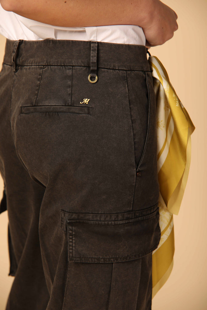 Image 4 de pantalon cargo pour femme, modèle Victoria, en noir straight fit  de Mason's