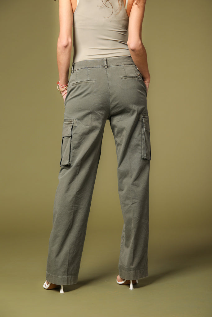 Image 4 de pantalon cargo pour femme, modèle Victoria, en vert militaire straight fit de Mason's