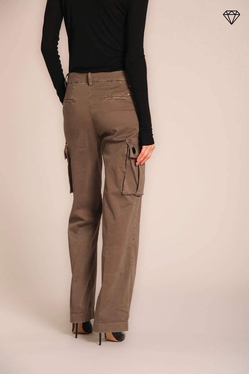 Immagine 4 pantalone cargo donna in gabardina modello Victoria straight fit