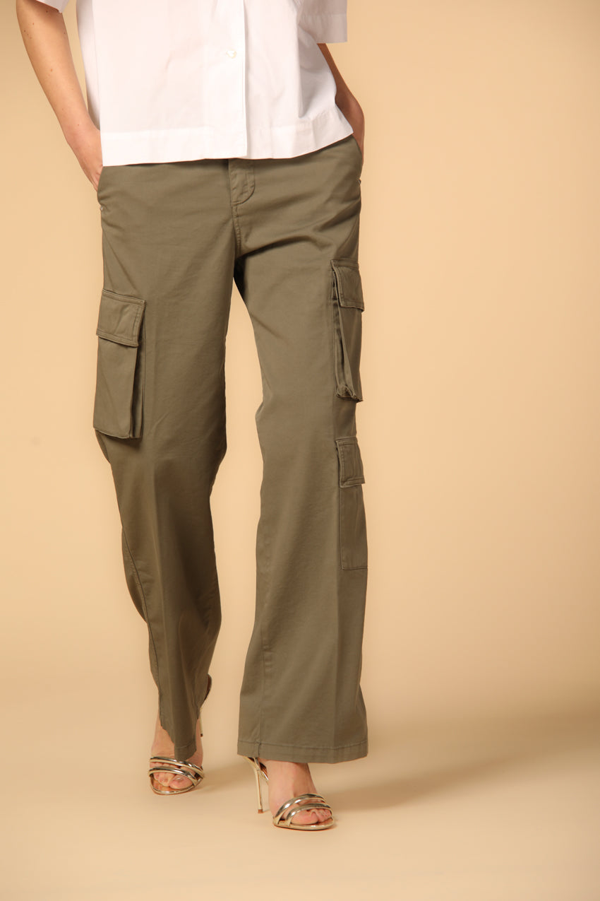 Image 7 of women's cargo pants, Havana model, in military green with a relaxed fit by Mason's