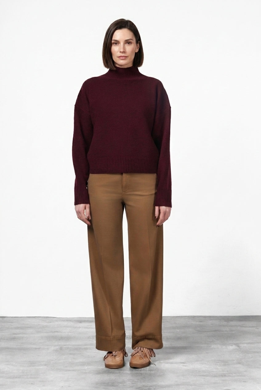 New York Studio women’s chino pants in satin with straight fit