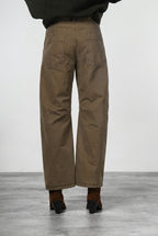 Vivienne City pantalon chino femme en gabardine balloon fit