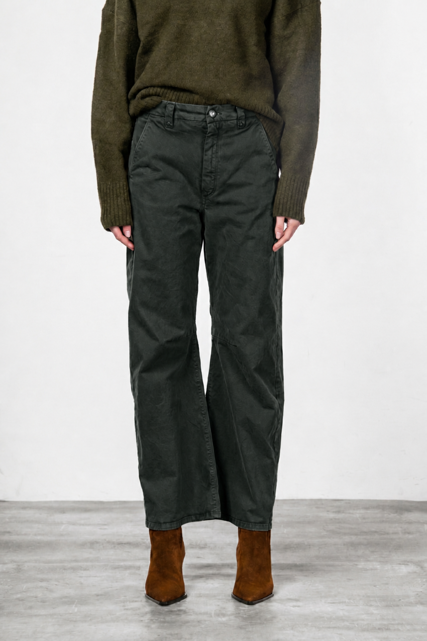 Vivienne City women’s chino pants in gabardine with balloon fit