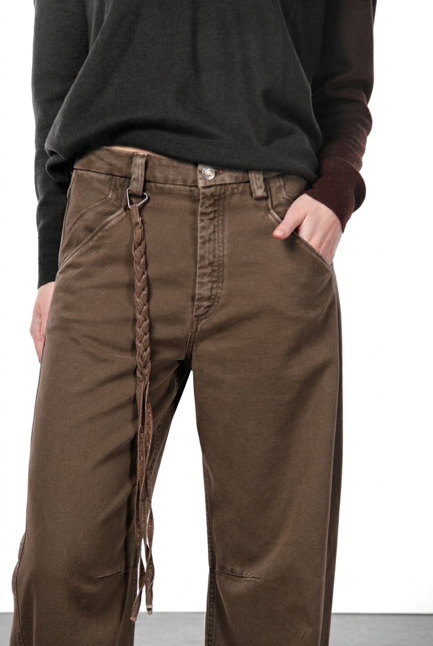 Veronique women’s chino pants in twill with balloon fit ①

