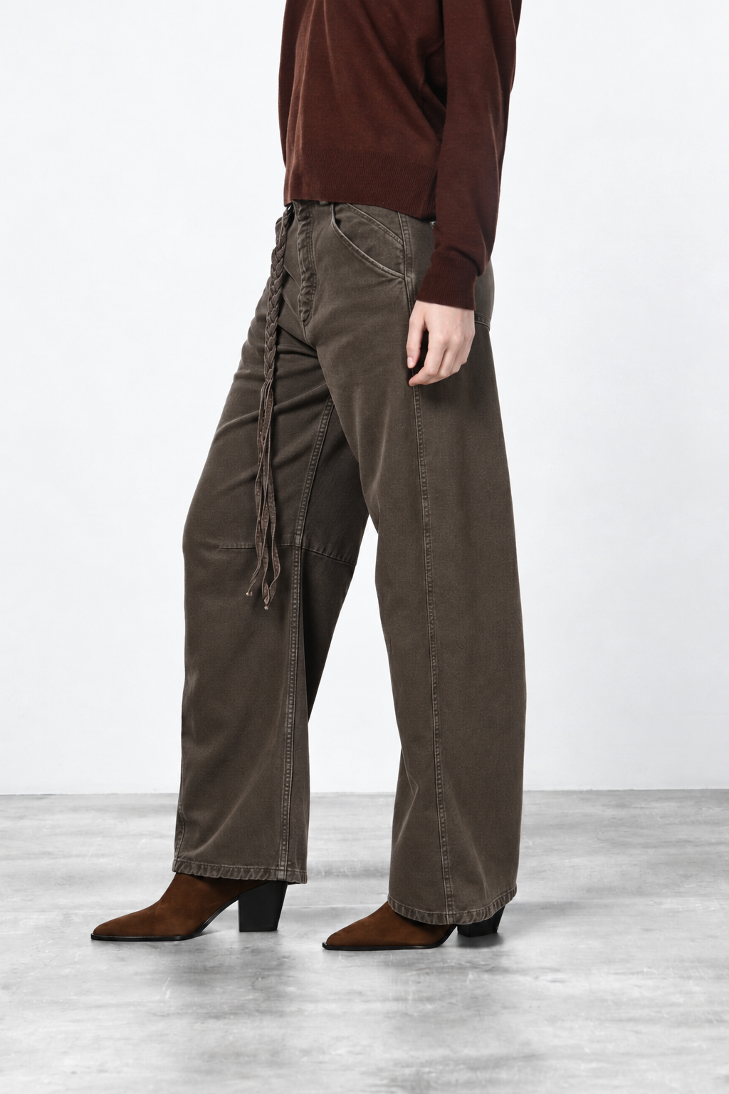 Veronique pantalon chino femme en twill balloon fit ①