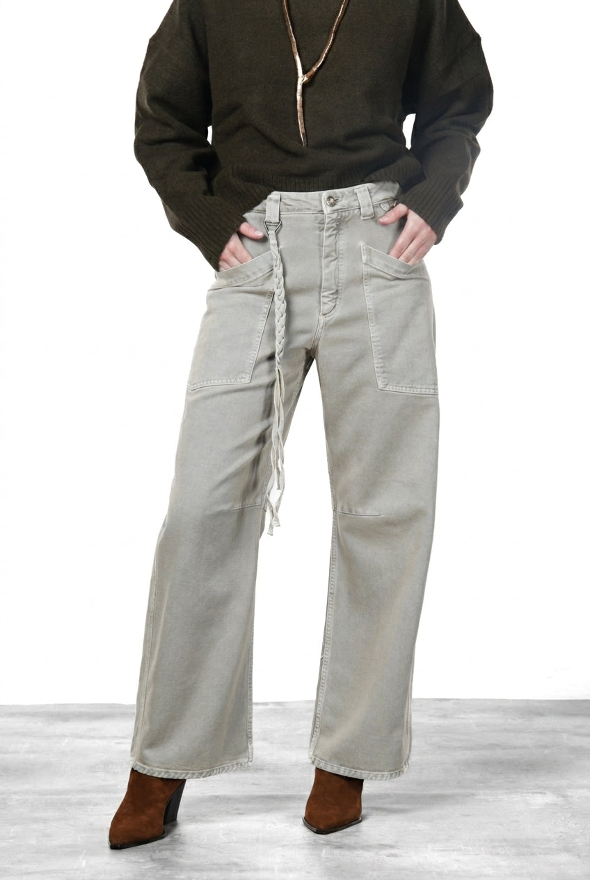 Venice Chinohose für Damen aus Twill mit balloon fit ①