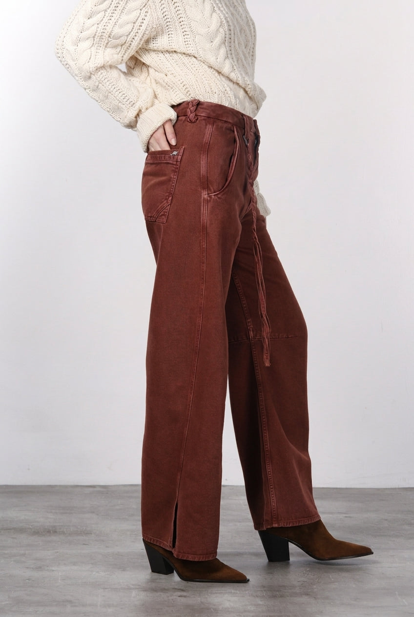 Violette women’s chino pants in twill with balloon fit ①
