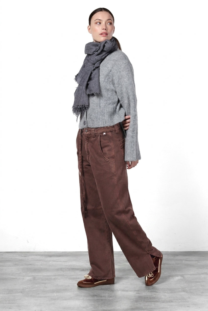 Violette Chinohose für Damen aus Twill mit balloon fit ①
