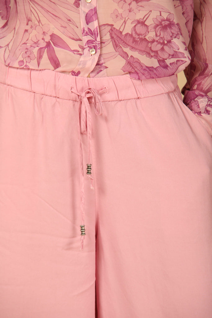 Image 3 de pantalon chino pour femme, modèle Portofino en lilas, fit relaxed de Mason's