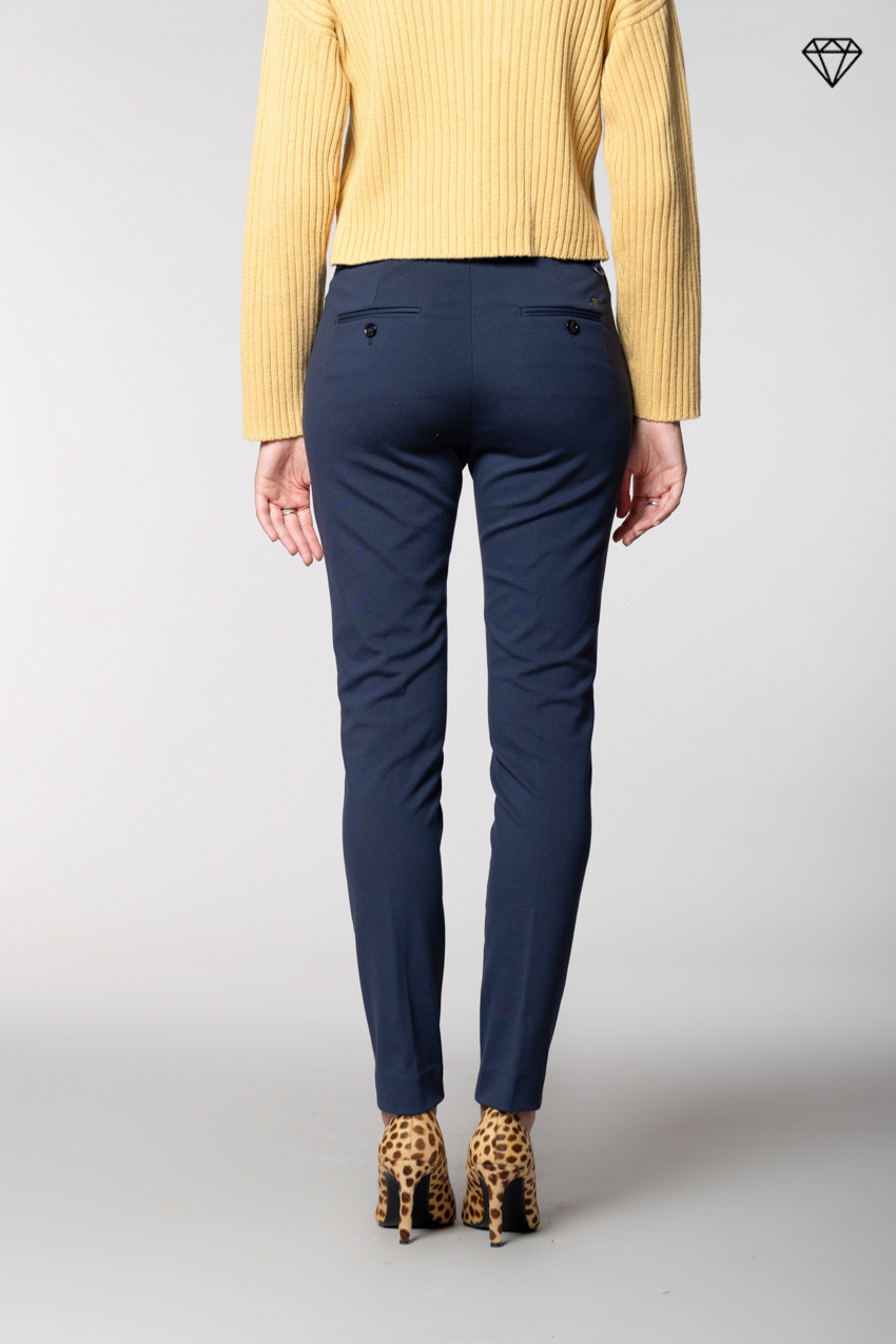 New York Slim pantalone chino donna in jersey tecnico slim fit ①