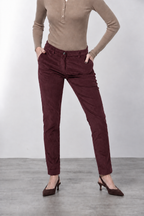 New York Slim Damen-Chinohose aus Breitcord Slim Fit ①