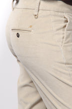 New York Slim pantalone chino donna in velluto a costa grande slim fit ①