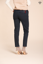 New York Slim pantalone chino donna in raso slim fit ①