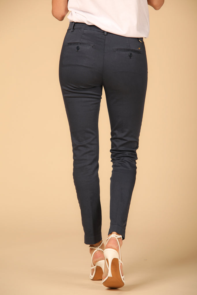 Image 4 de pantalon chino pour femme, modèle New York Slim, en bleu marine de Mason's
