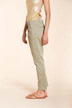 New York Slim pantalon chino femme en satin stretch slim fit ①