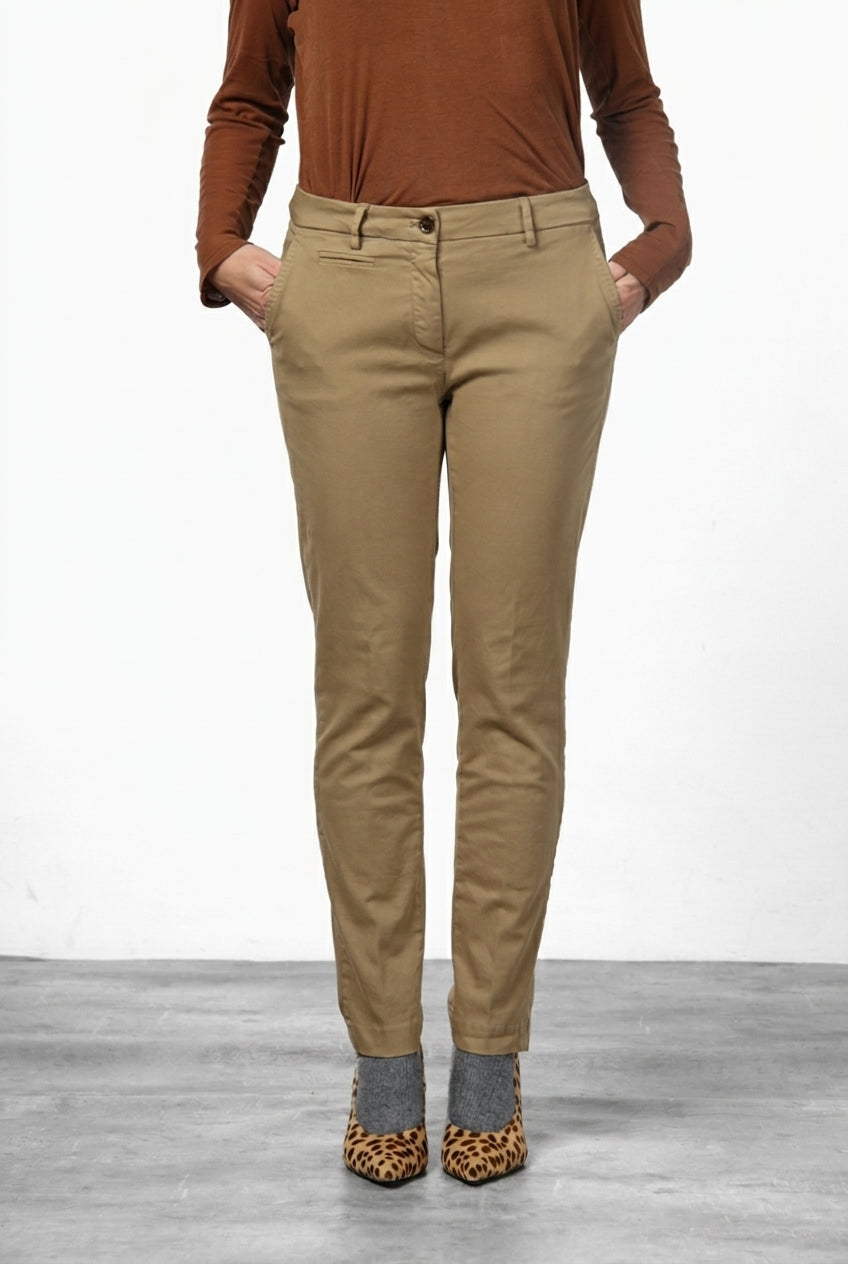 New York Slim pantalon chino femme en satin slim fit ①