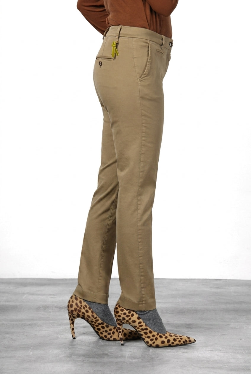 New York Slim pantalon chino femme en satin slim fit ①