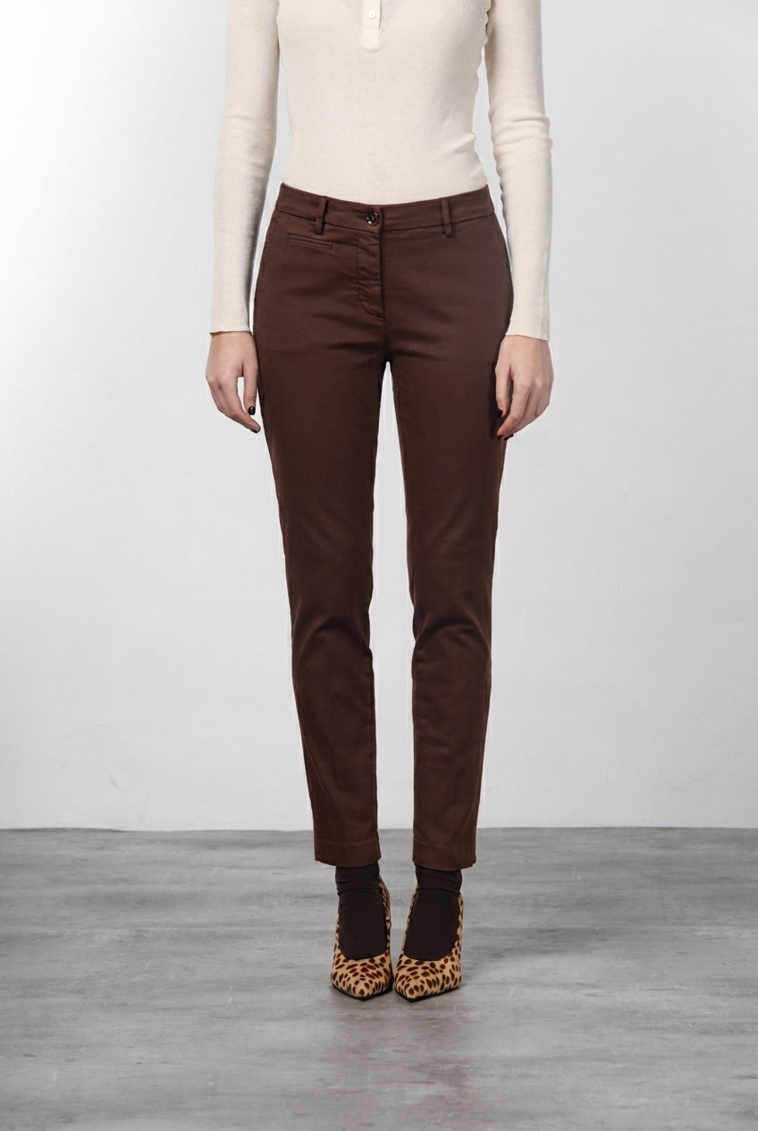 New York Slim pantalon chino femme en satin slim fit ①
