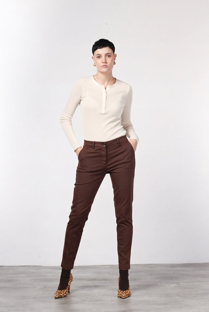 New York Slim pantalon chino femme en satin slim fit ①
