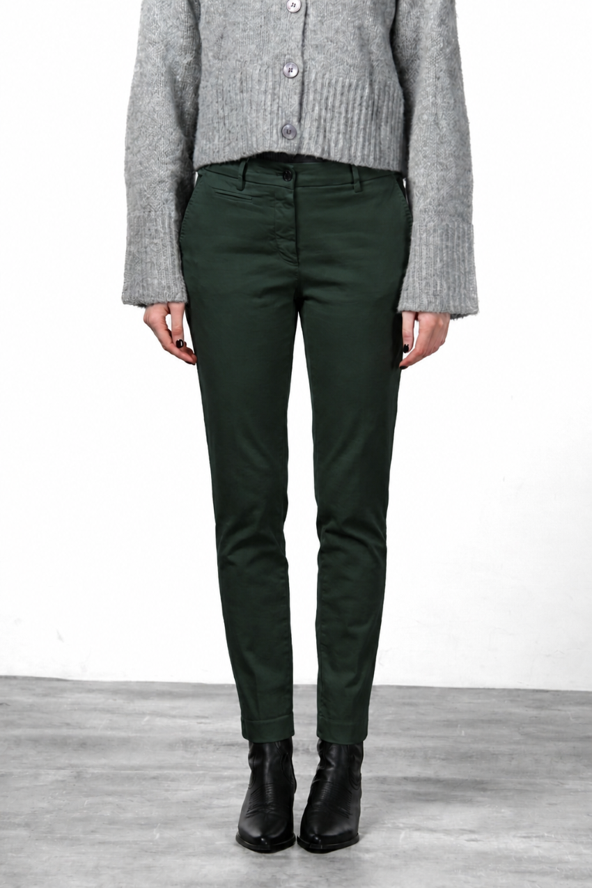 New York Slim pantalon chino femme en satin slim fit ①
