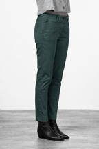New York Slim Chinohose für Damen aus Satin mit slim fit ①
