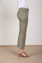 New York Trumpet pantalon chino femme en satin stretch slim fit