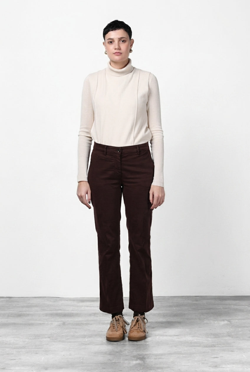 New York Trumpet women’s chino trousers in gabardine, slim fit ①