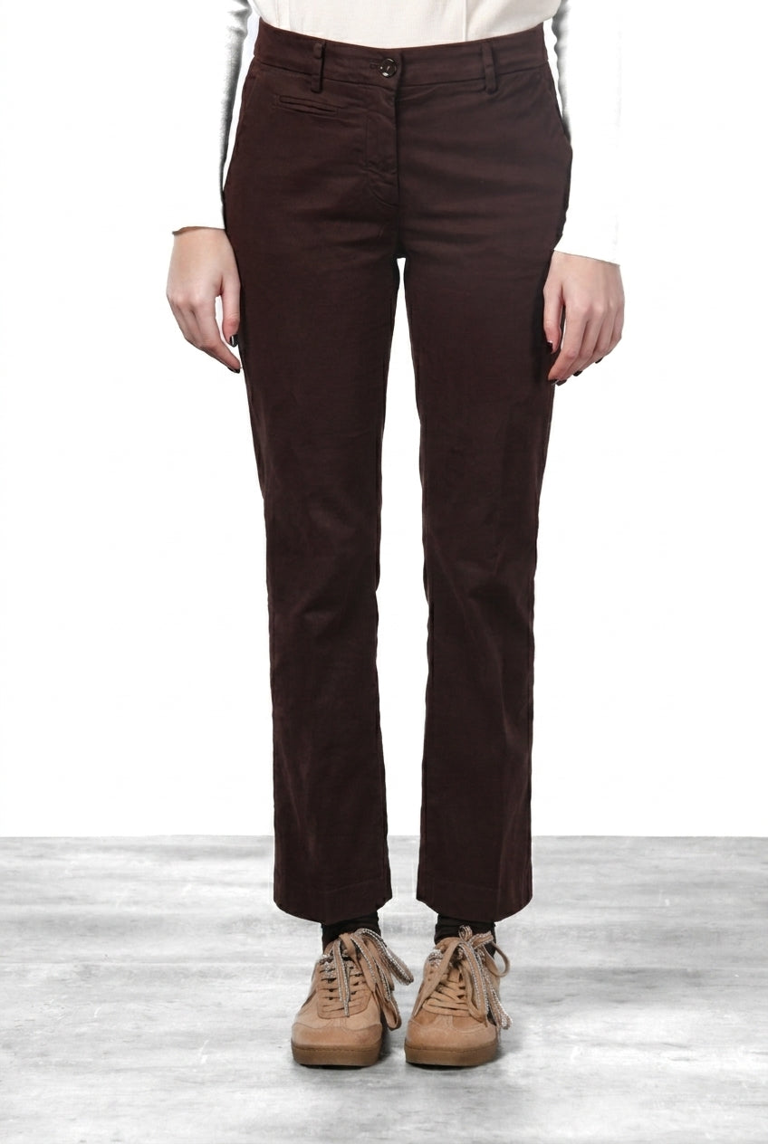 New York Trumpet women’s chino trousers in gabardine, slim fit ①