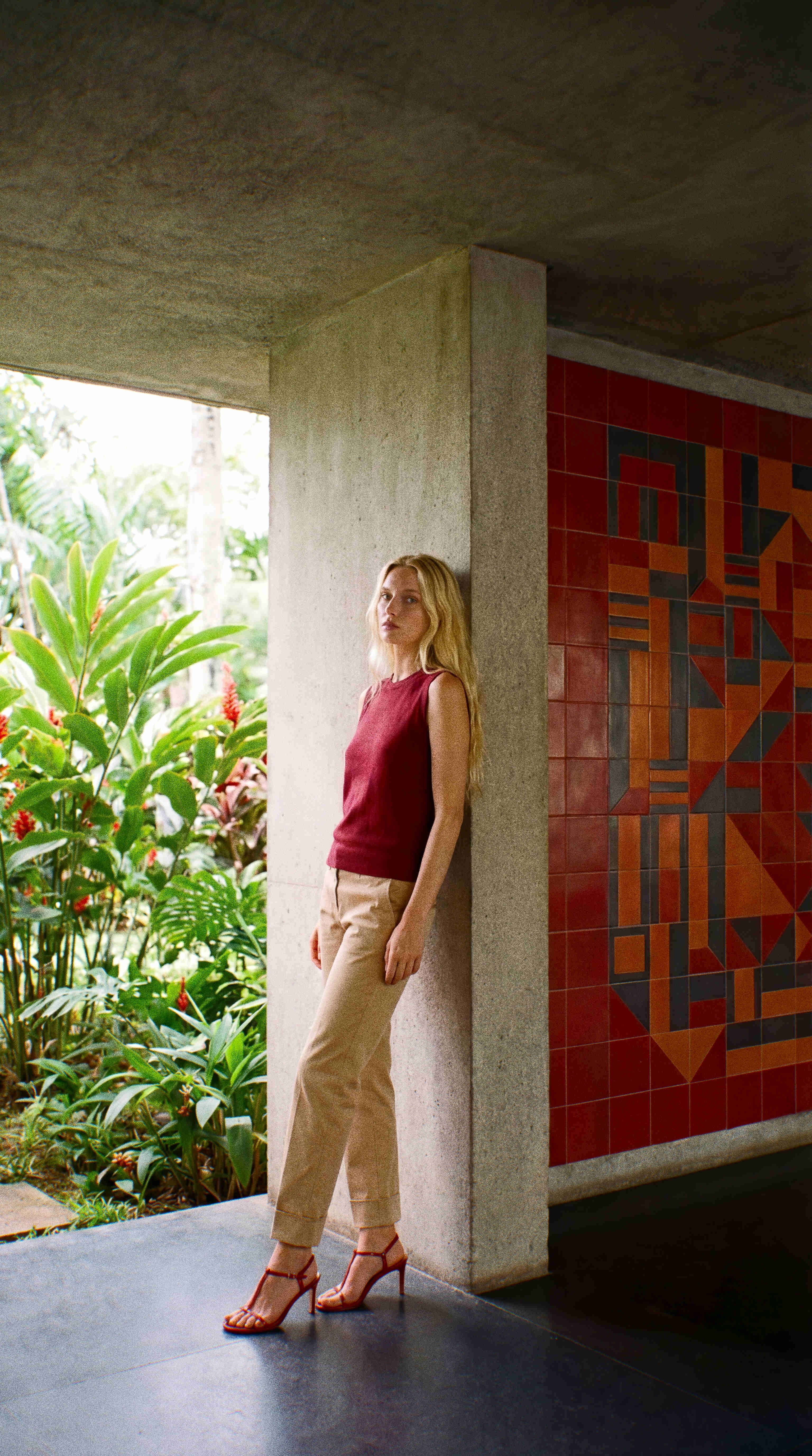 New York Carrot Damen Chino Hose aus Stretch-Satin carrot fit ①