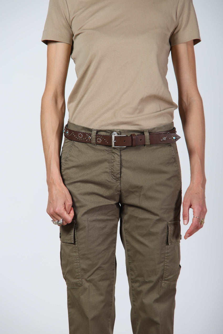 Ceinture en cuir faite main avec clous