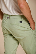 London bermuda chino homme en gabardine stretch regular fit ①