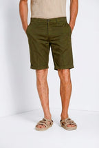 London men's chino bermuda in stretch gabardine regular fit ①