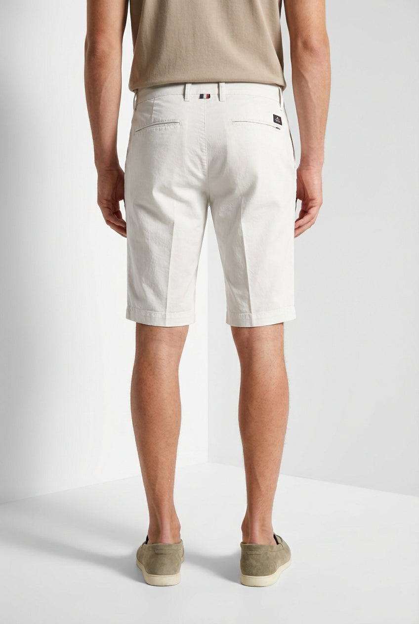London Herren Chino Bermuda aus Stretch-Gabardine regular fit ①